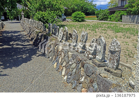 旧、仏法寺（史蹟）（安曇野） 136187975