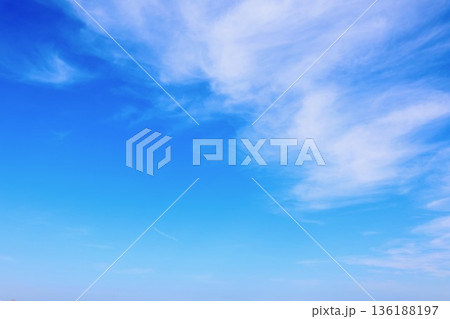 青い空と白い雲 136188197