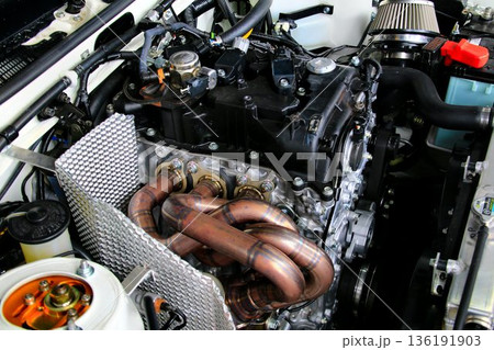 【G16Eエンジン】を搭載した『AE86・ハチロク』のエンジンルーム 【G16Eエンジン】を搭載した『AE86・ハチロク』のエンジンルーム 136191903