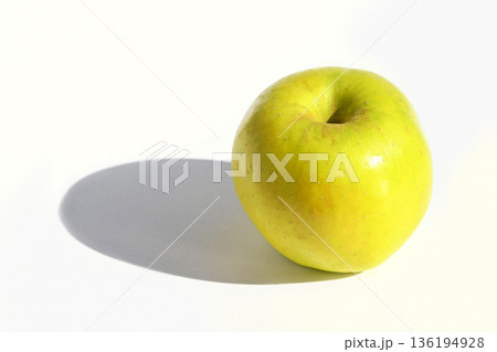 りんご（青林） 136194928