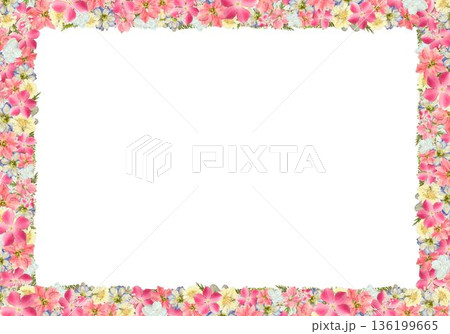 ピンクの花のフレーム背景｜押し花・メッセージカードやチラシ向け 136199665