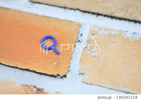 調べ物をテーマにしたシンプルなレンガ背景 136201528