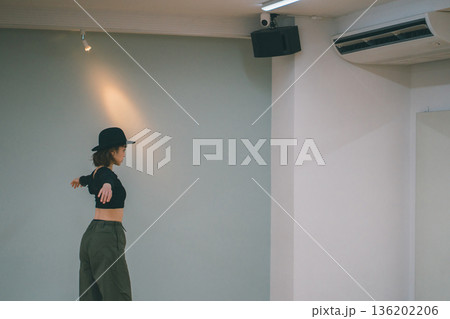 dance practice 136202206