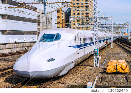 日本の横浜都市景観インバウンド続く…新横浜駅前の新幹線や横浜プリンスホテル(左)などを望む。新時代へ 日本の横浜都市景観インバウンド続く…新横浜駅前の新幹線や横浜プリンスホテル(左)などを望む。新時代へ 136202440