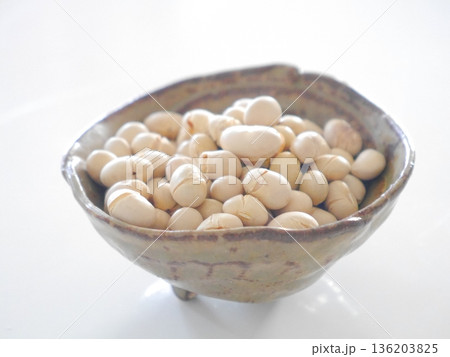 大豆　煎り大豆 136203825