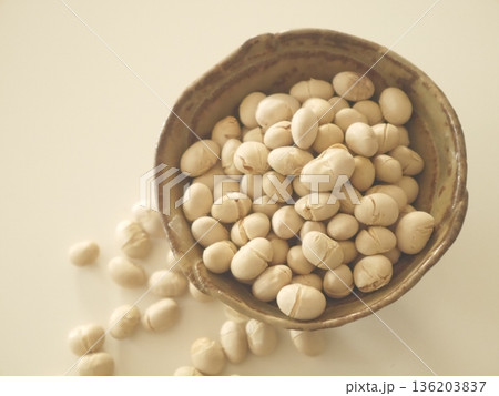 大豆　煎り大豆 136203837