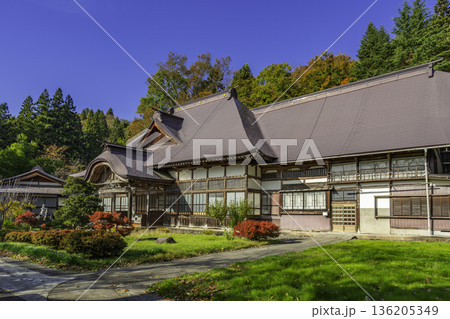 寒河江　華蔵院　本堂　山形県寒河江市 136205349