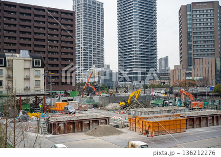 なにわ筋線中之島駅工事現場 136212276