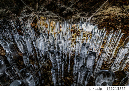 Ice Stalagmites in Hyakujoshiki Cave, Hokkaido Win 136215885
