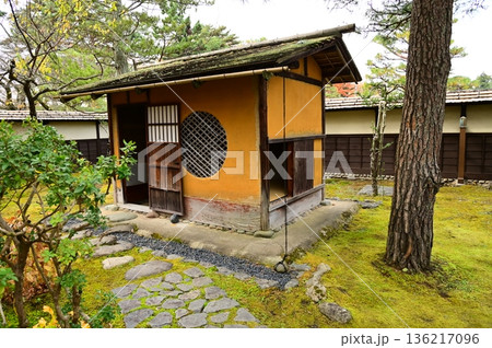 会津若松市 鶴ヶ城址公園 茶室麟閣 136217096