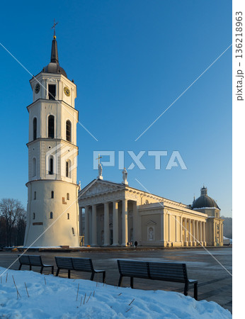 Winter urban landscape - Vilnius Cathedral and bell tower Winter urban landscape - Vilnius Cathedral and bell tower 136218963