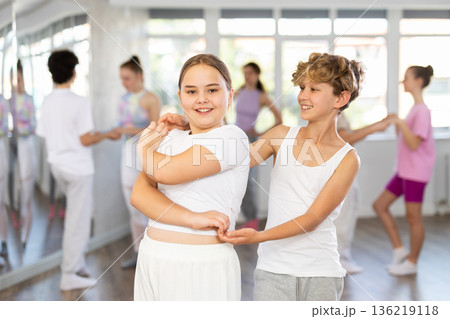 Boy and girl dancing waltz dance Boy and girl dancing waltz dance 136219118
