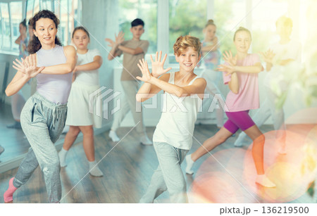 Group of children dancing jazz funk 136219500