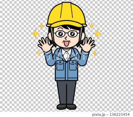 感激しているヘルメットをかぶった現場監督の中年女性 感激しているヘルメットをかぶった現場監督の中年女性 136223454