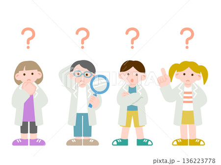 疑問を感じる白衣を着た子供たち 136223778
