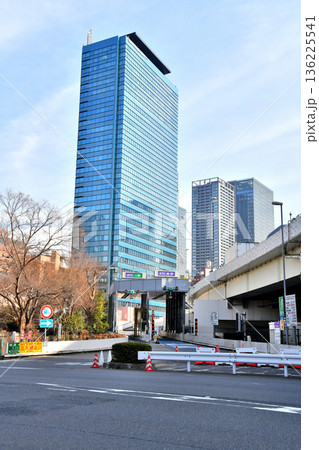 首都高都心環状線芝公園入口(内回り)付近(東京都港区)【2026.2】 首都高都心環状線芝公園入口(内回り)付近(東京都港区)【2026.2】 136225541