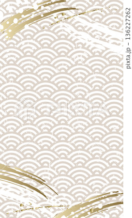 ベージュの青海波の文様の和柄に金色の筆のあしらいを配した和風背景　縦長レイアウトの上品なイラスト 136227262