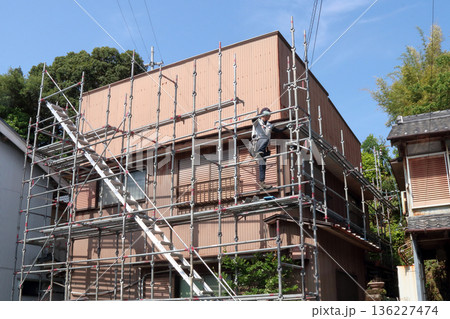 建築足場外壁張替え板金ブリキ工事 建築足場外壁張替え板金ブリキ工事 136227474