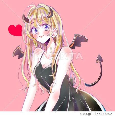 ロングヘアのセクシーな女性 小悪魔 笑顔 金髪 ロングヘアのセクシーな女性 小悪魔 笑顔 金髪 136227802