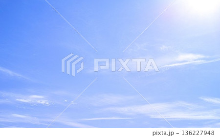 青空と雲イメージ 青空と雲イメージ 136227948