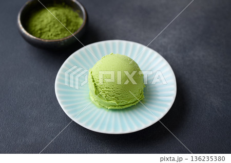 抹茶アイスクリーム 136235380