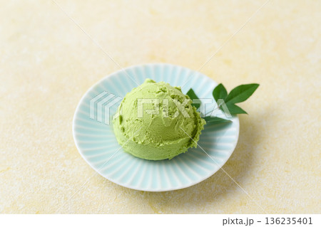 抹茶アイスクリーム 136235401