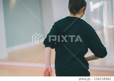 dance practice 136238982