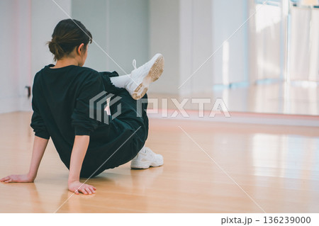 dance practice 136239000