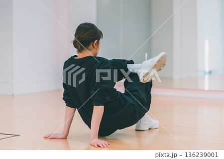 dance practice 136239001