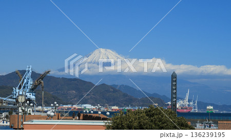 清水港越しの富士山遠望 Mt. Fuji Viewed from Shimizu Port 136239195