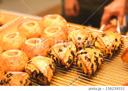 チョコチップスコーンを取りたい 136239352