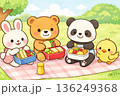 ピクニックを楽しむかわいい動物たちのお弁当イラスト 136249368
