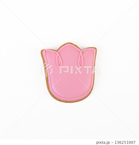 Festive delicious Easter tulip cookie with colorful icing. 136251007