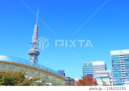 愛知県名古屋市、名古屋テレビ塔とオアシス21の風景 136252230