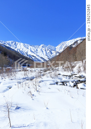 北アルプス後立山連峰 冬の不帰ノ嶮 北アルプス後立山連峰 冬の不帰ノ嶮 136252845