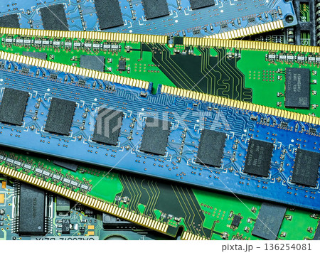 都市鉱山としての半導体メモリ 都市鉱山としての半導体メモリ 136254081