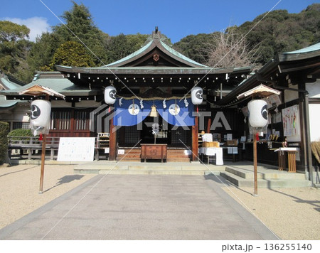 広島県広島市!鶴羽根神社の拝殿 広島県広島市!鶴羽根神社の拝殿 136255140