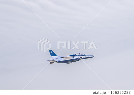 航空自衛隊松島基地のブルーインパルス 宮城県東松島市 航空自衛隊松島基地のブルーインパルス 宮城県東松島市 136255288