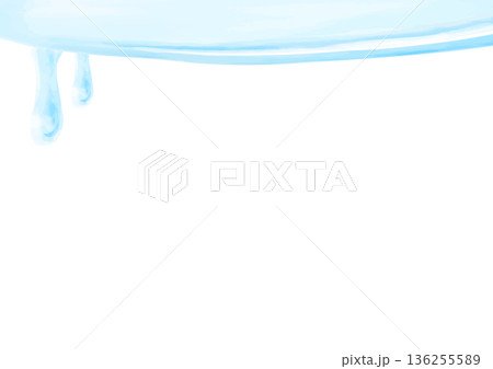 水彩で描いた水滴、水たまりのイラスト 水彩で描いた水滴、水たまりのイラスト 136255589