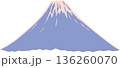 朝陽に染まる富士山のイラスト 136260070