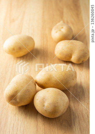 potatoes potatoes 136260845