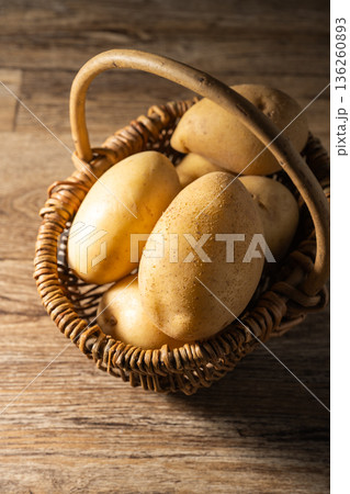 potatoes 136260893