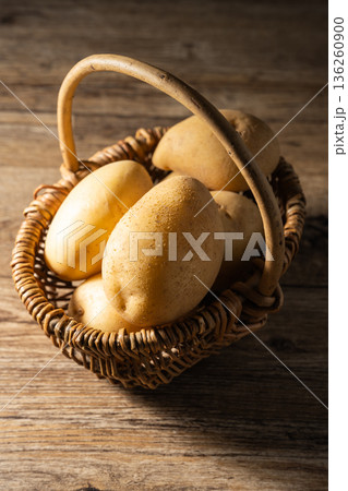 potatoes 136260900