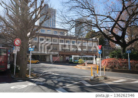 三鷹駅/JR三鷹駅前/中央線三鷹駅/三鷹市 三鷹駅/JR三鷹駅前/中央線三鷹駅/三鷹市 136262346