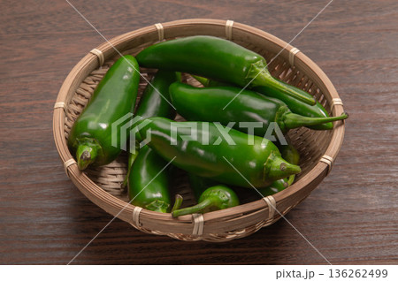 苦くない野菜、こどもピーマン 苦くない野菜、こどもピーマン 136262499