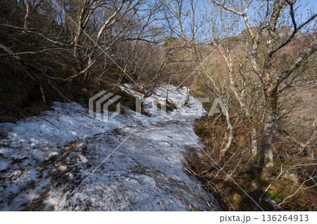 石鎚山登山、愛媛県 136264913