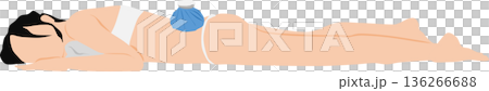 ぎっくり腰を発症した女性のイラスト 136266688