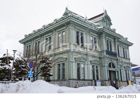 雪の旧第五十九銀行本店本館　青森銀行記念館 136267015