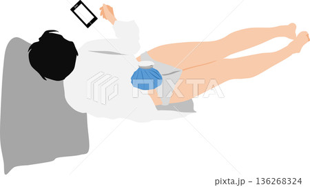 ぎっくり腰を発症した女性のイラスト ぎっくり腰を発症した女性のイラスト 136268324