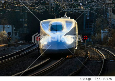 日本の大動脈【東海道新幹線】を駆け抜ける… 『N700A系 』小田原駅にて 136270520